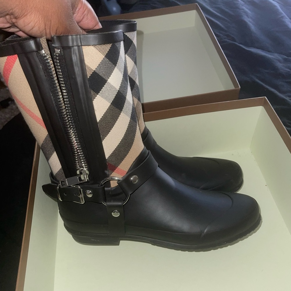 Burberry rain boots